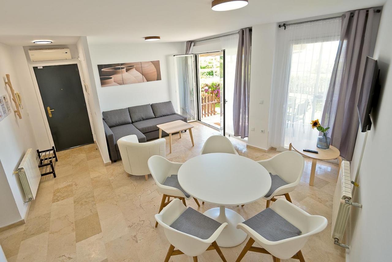 On Beach Deluxe Apartment With Pools And Own Garden El Puerto de Santa María Εξωτερικό φωτογραφία